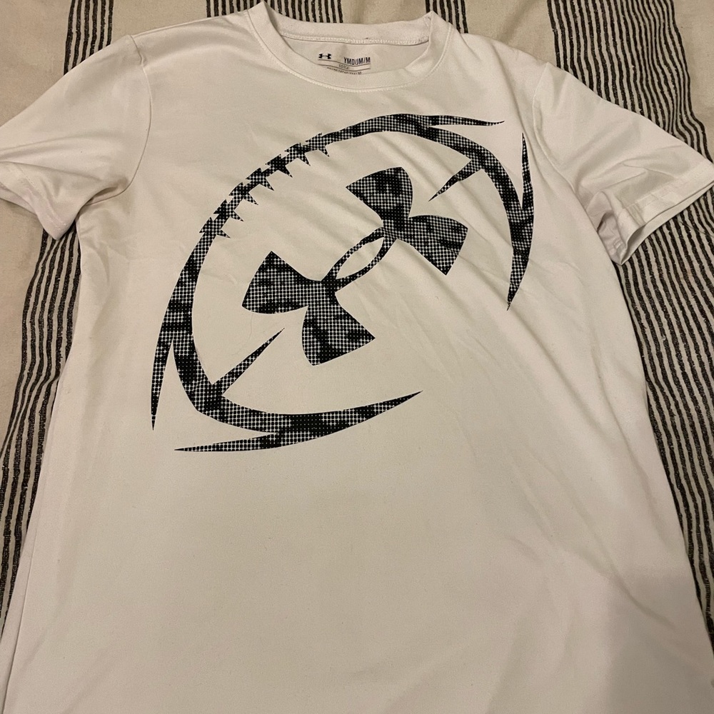 Under Armour youth medium white dri-fit shirt